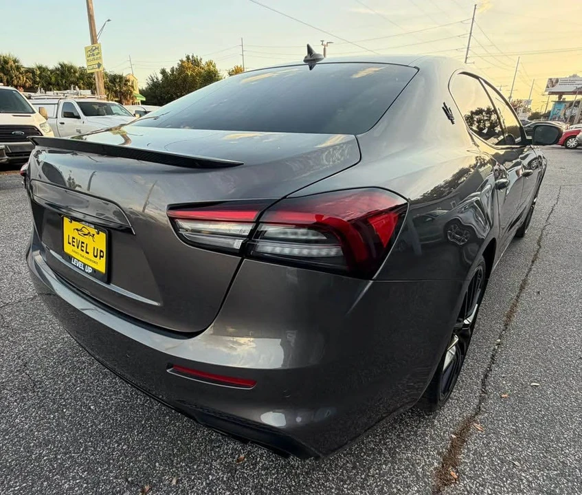 2022 Maserati Ghibli 3rd Gen - Image 5 of 14