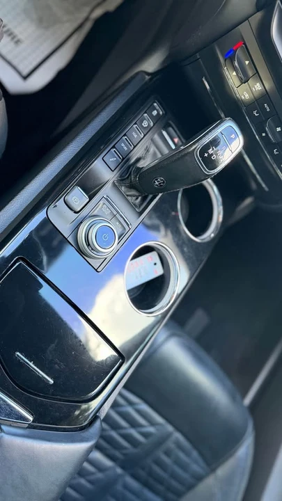 2022 Maserati Ghibli 3rd Gen - Image 15 of 16