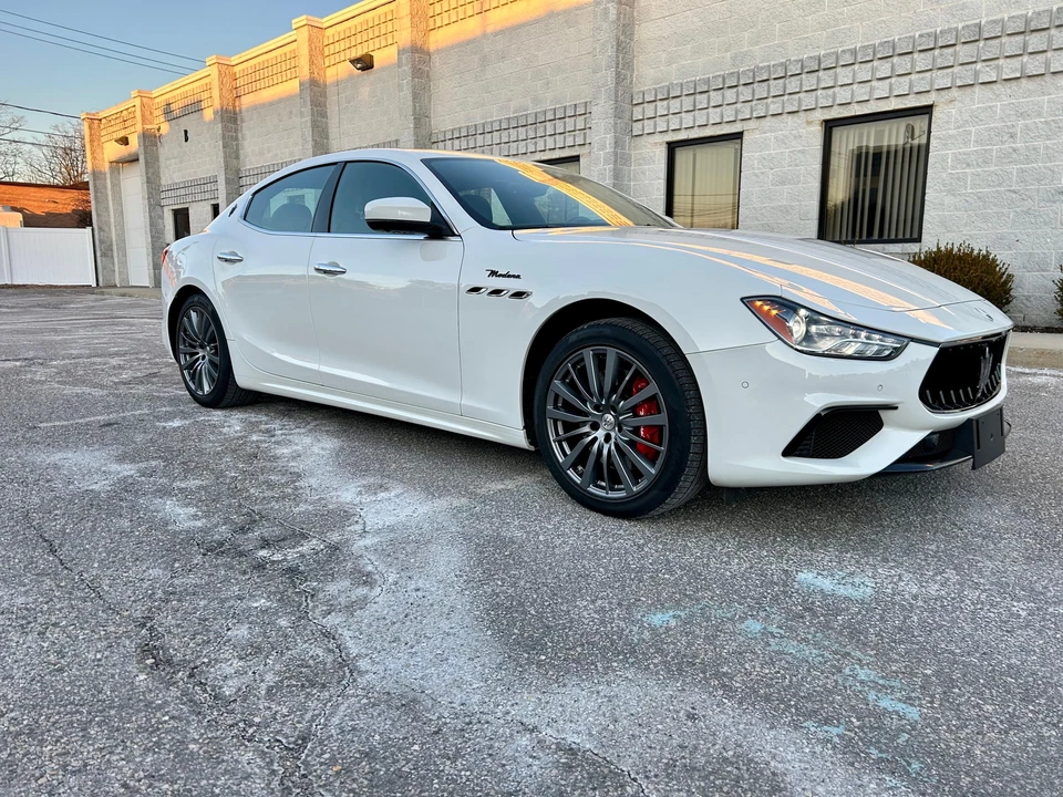 2022 Maserati Ghibli 3rd Gen - Image 12 of 31