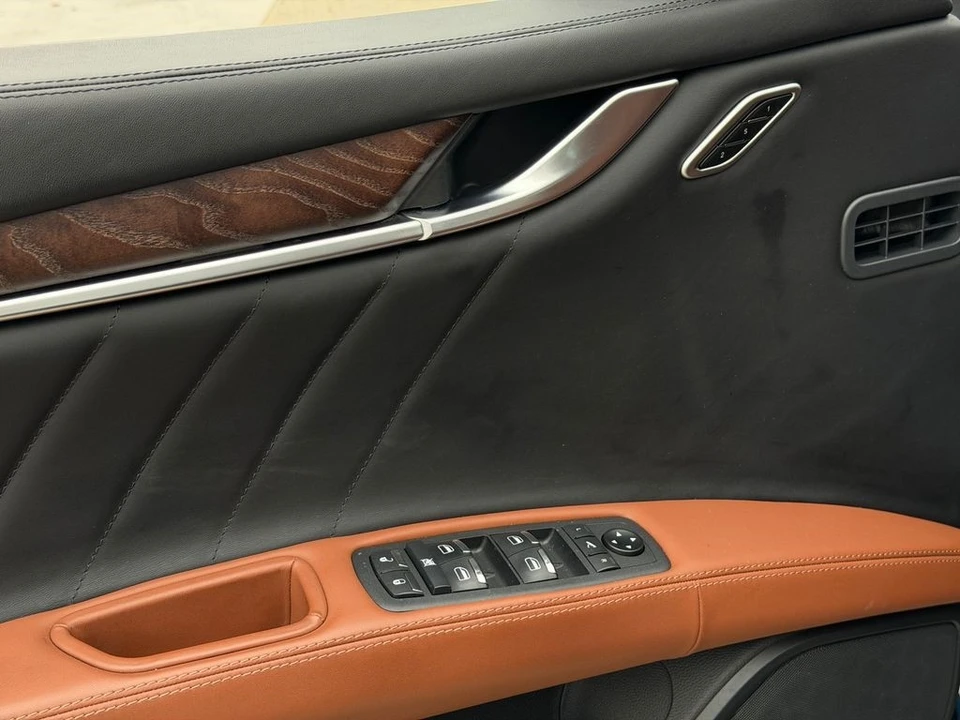 2022 Maserati Ghibli 3rd Gen - Image 15 of 21