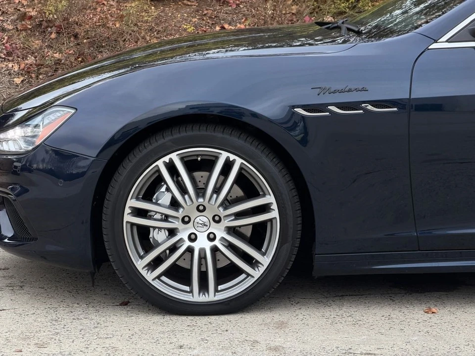 2022 Maserati Ghibli 3rd Gen - Image 13 of 21