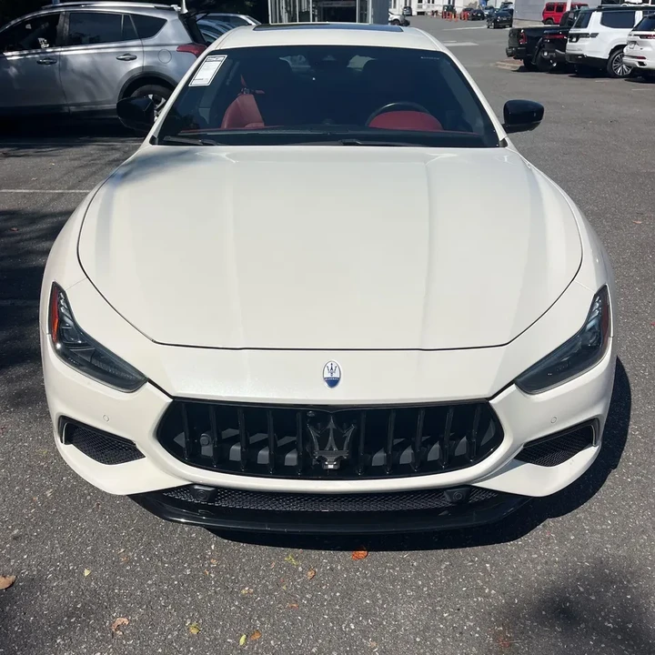 2022 Maserati Ghibli 3rd Gen - Image 8 of 10