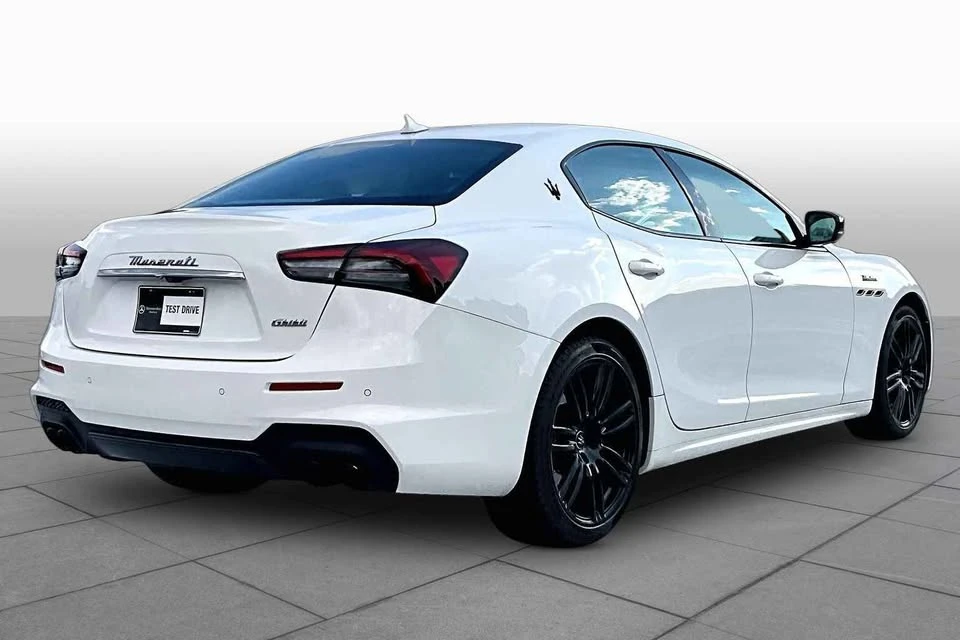 2022 Maserati Ghibli 3rd Gen - Image 6 of 15
