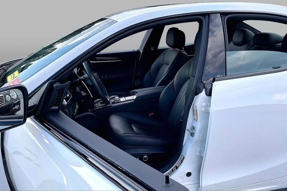 2022 Maserati Ghibli 3rd Gen - Image 8 of 15