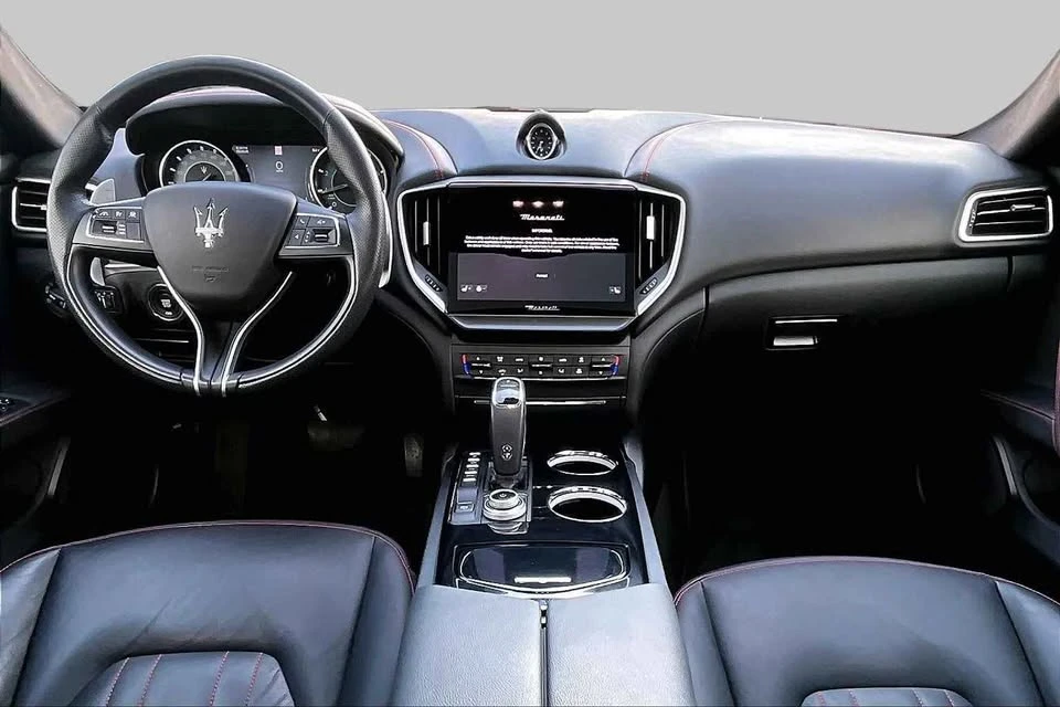 2022 Maserati Ghibli 3rd Gen - Image 12 of 15