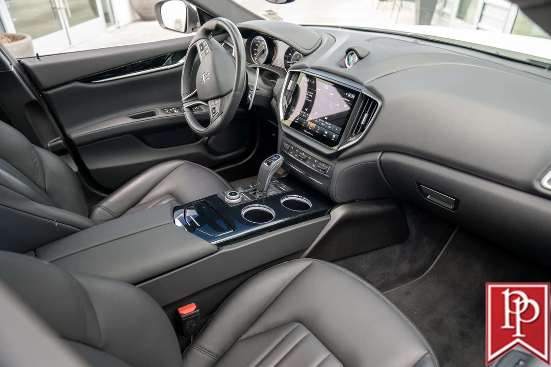 2022 Maserati Ghibli 3rd Gen - Image 5 of 21