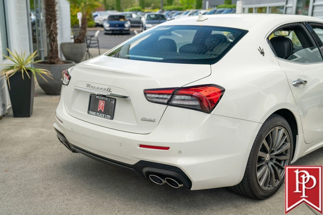 2022 Maserati Ghibli 3rd Gen - Image 6 of 21
