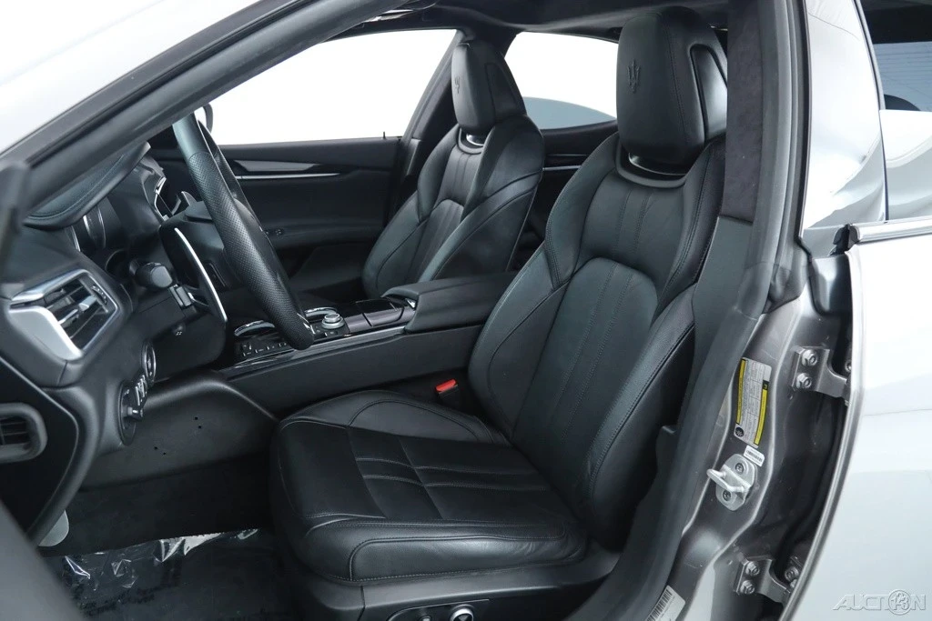 2022 Maserati Ghibli 3rd Gen - Image 17 of 21