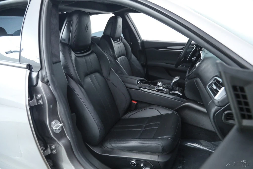 2022 Maserati Ghibli 3rd Gen - Image 11 of 21