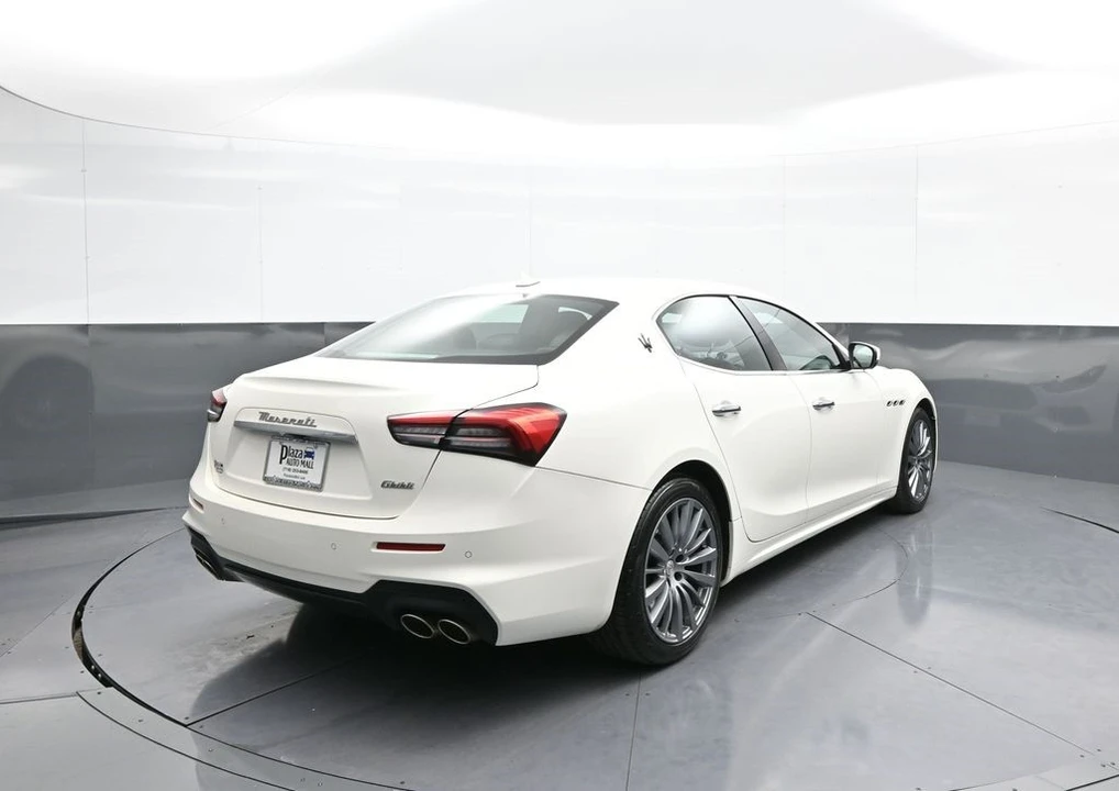 2022 Maserati Ghibli 3rd Gen - Image 6 of 12