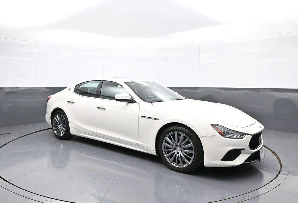2022 Maserati Ghibli 3rd Gen - Image 4 of 12