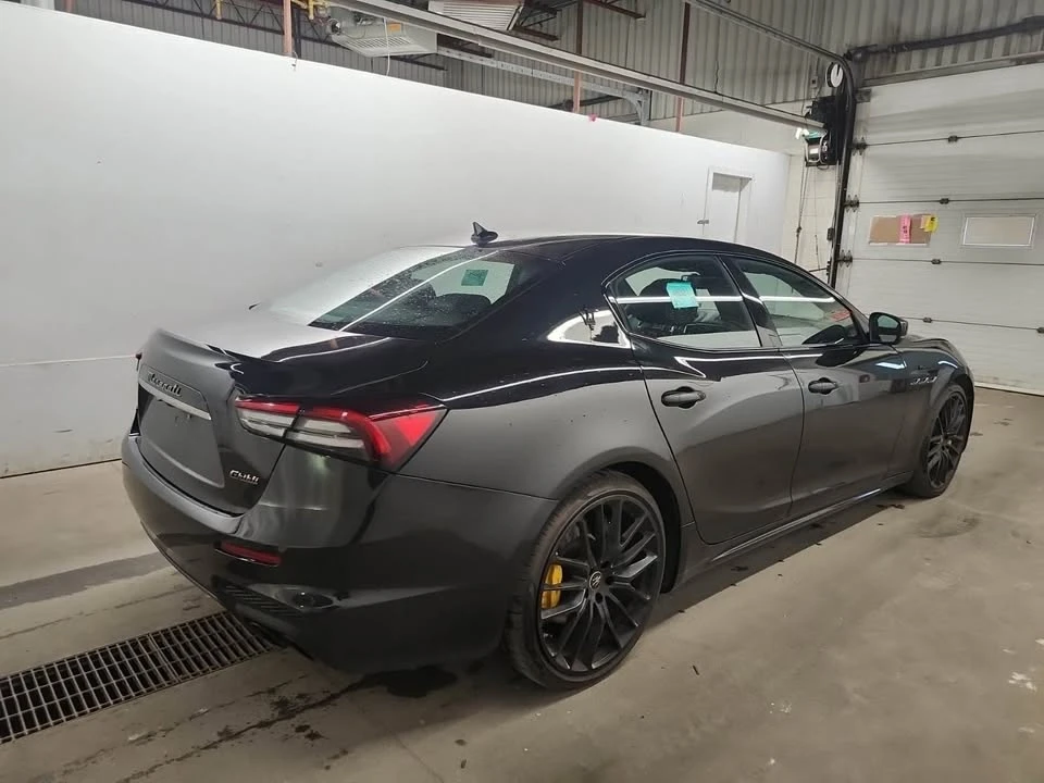 2022 Maserati Ghibli 3rd Gen - Image 16 of 17