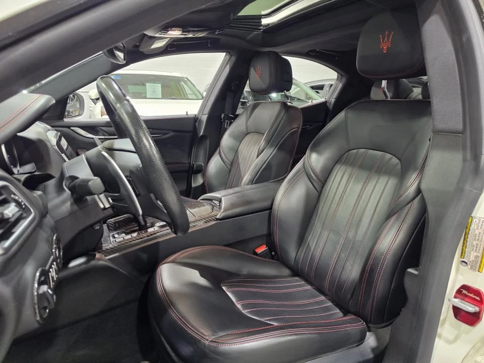 2022 Maserati Ghibli 3rd Gen - Image 5 of 10