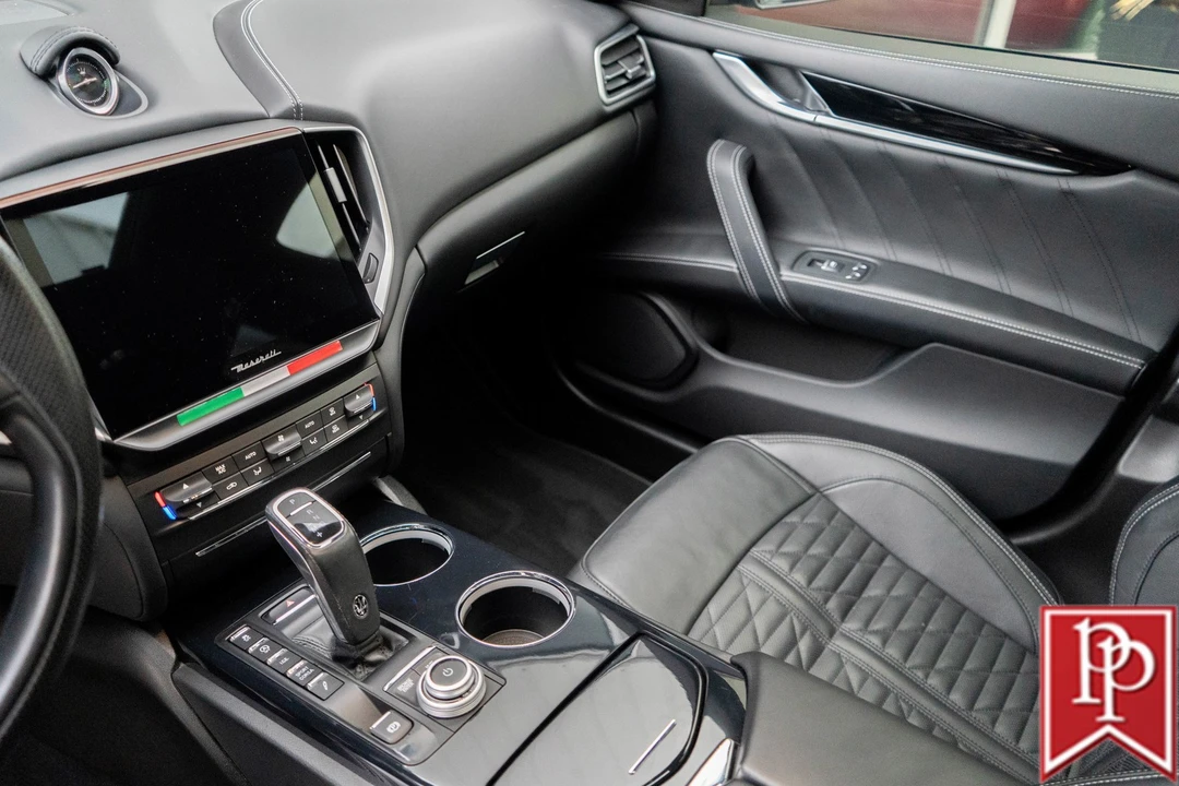 2022 Maserati Ghibli 3rd Gen - Image 14 of 21