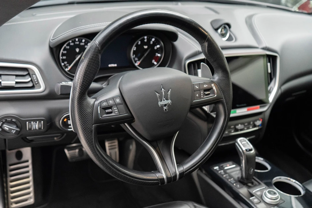 2022 Maserati Ghibli 3rd Gen - Image 11 of 21
