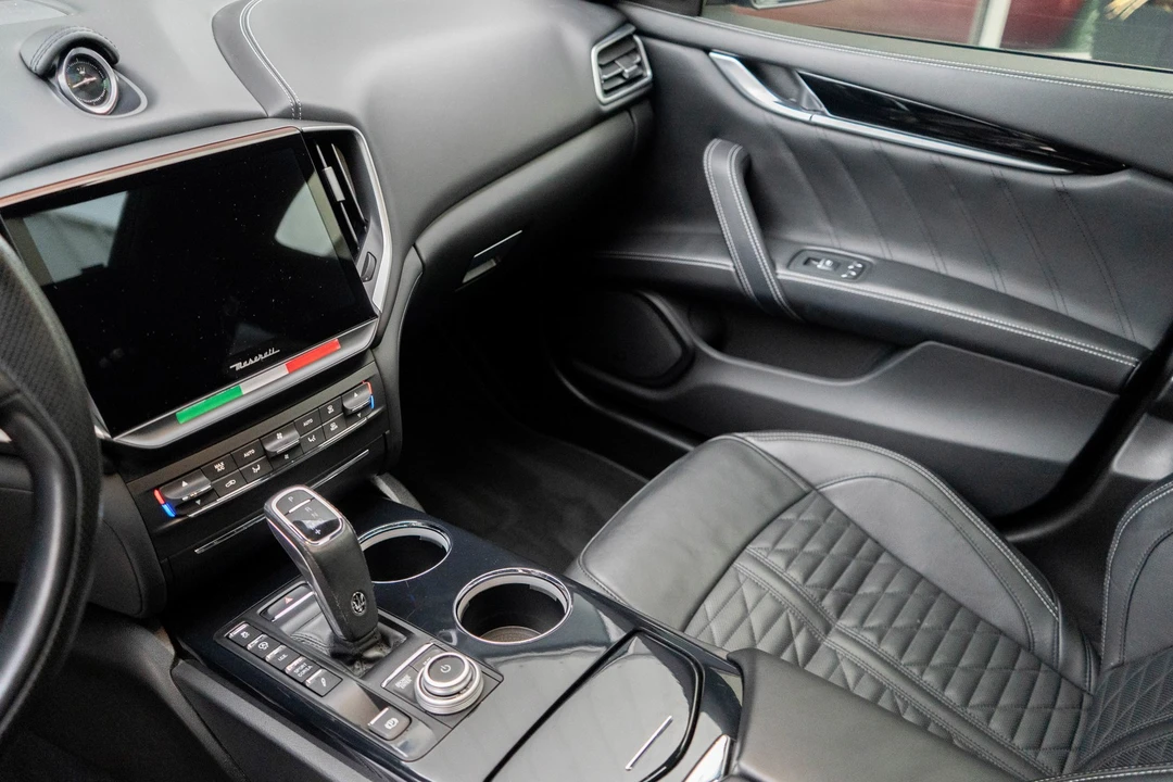 2022 Maserati Ghibli 3rd Gen - Image 14 of 21