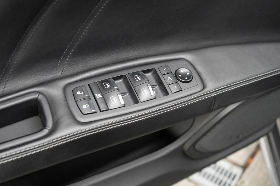 2022 Maserati Ghibli 3rd Gen - Image 10 of 21