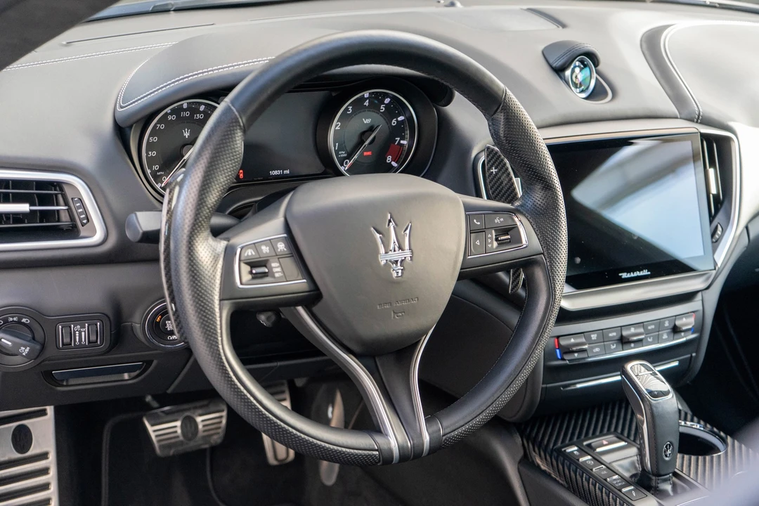 2022 Maserati Ghibli 3rd Gen - Image 13 of 21