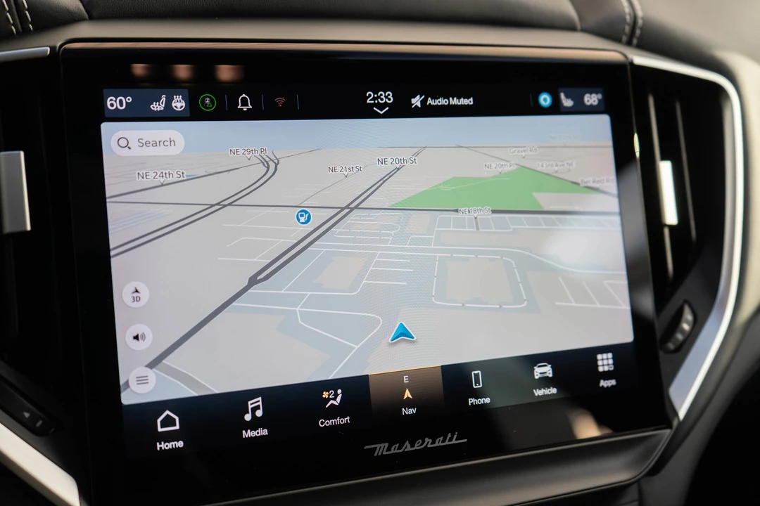 2022 Maserati Ghibli 3rd Gen - Image 19 of 21