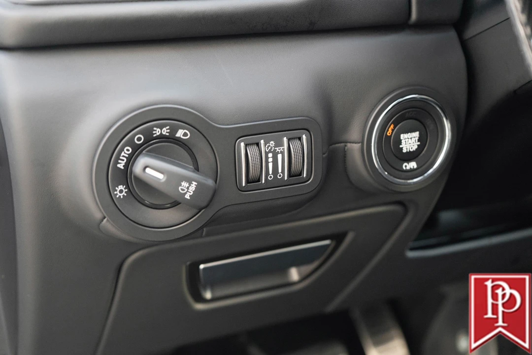 2022 Maserati Ghibli 3rd Gen - Image 14 of 21