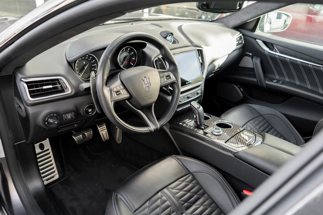 2022 Maserati Ghibli 3rd Gen - Image 7 of 21