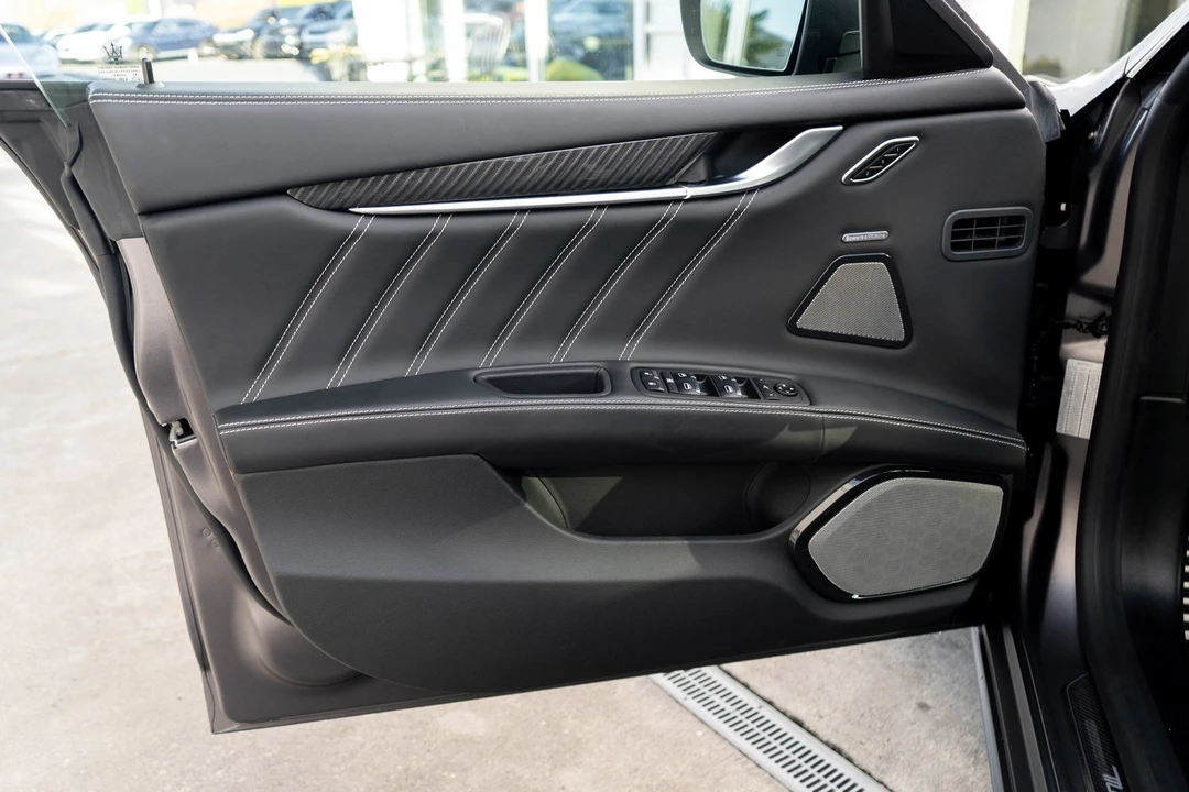 2022 Maserati Ghibli 3rd Gen - Image 10 of 21