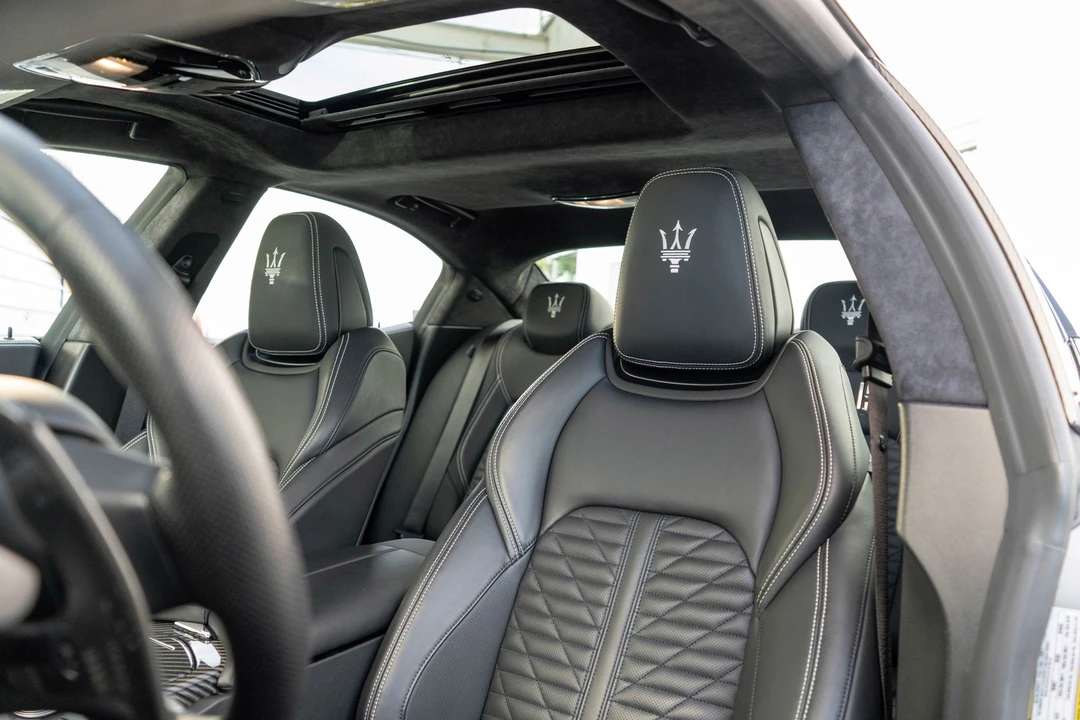 2022 Maserati Ghibli 3rd Gen - Image 8 of 21