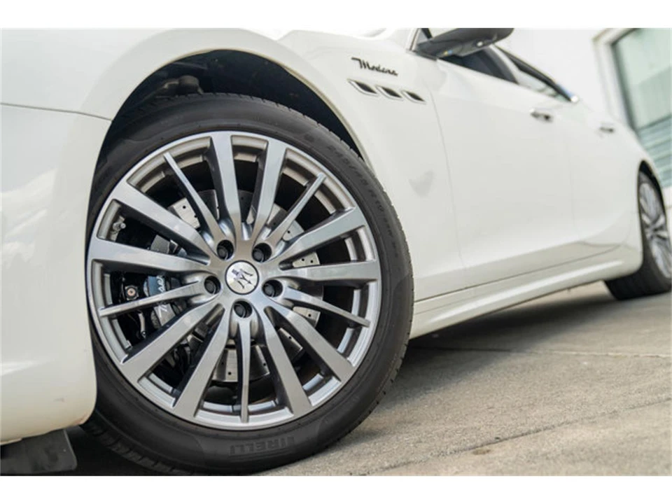 2022 Maserati Ghibli 3rd Gen - Image 4 of 12