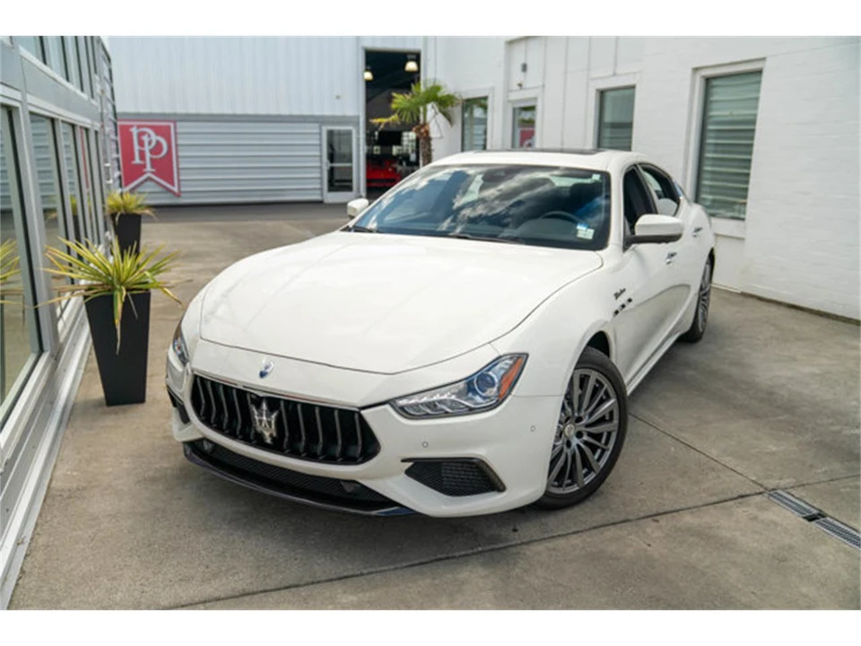 2022 Maserati Ghibli 3rd Gen - Image 3 of 12