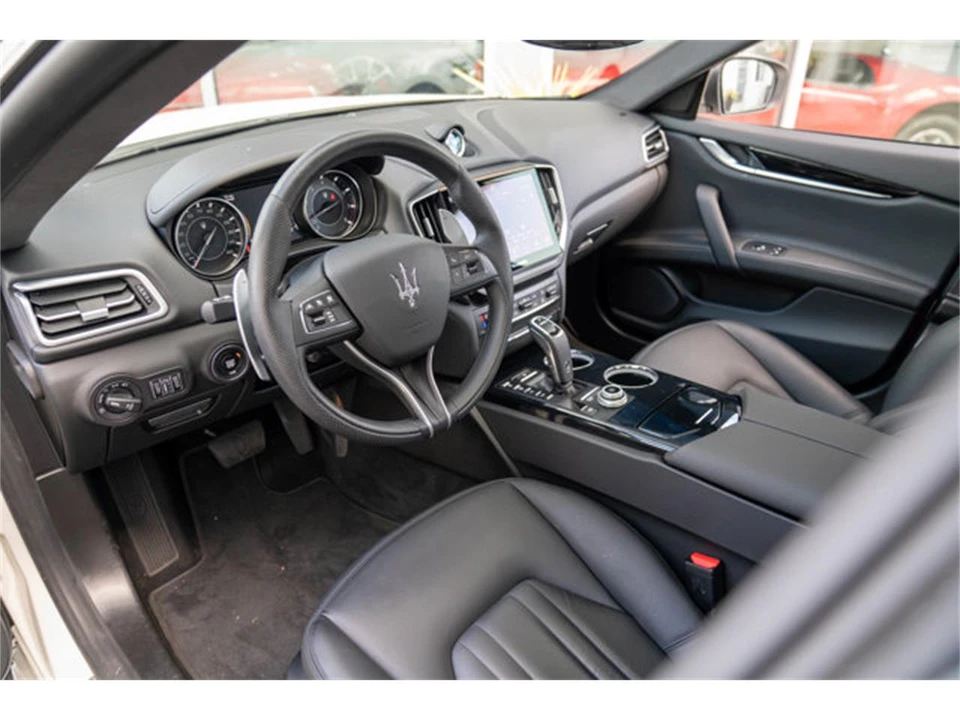2022 Maserati Ghibli 3rd Gen - Image 9 of 12