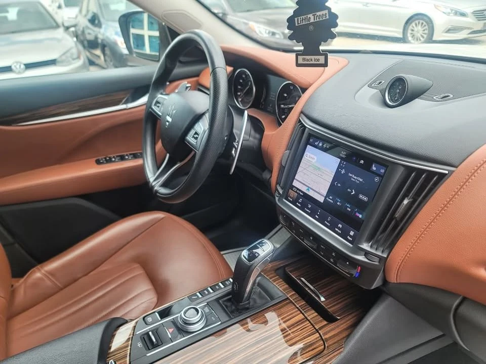 2022 Maserati Levante Modena - Image 17 of 20