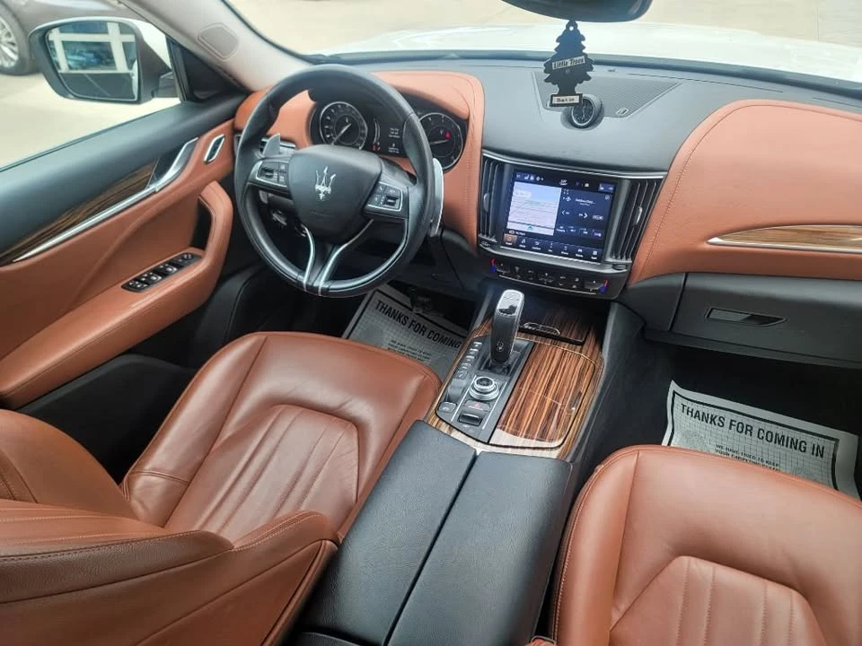 2022 Maserati Levante Modena - Image 11 of 20