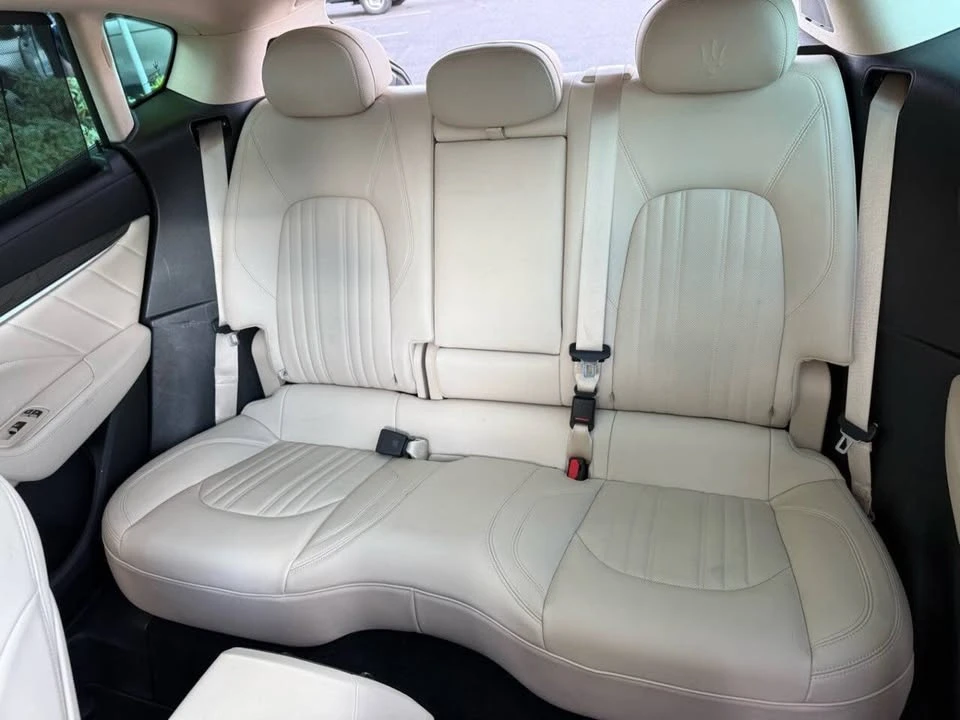 2022 Maserati Levante Modena - Image 8 of 20