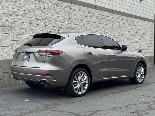 2022 Maserati Levante Modena - Image 3 of 20