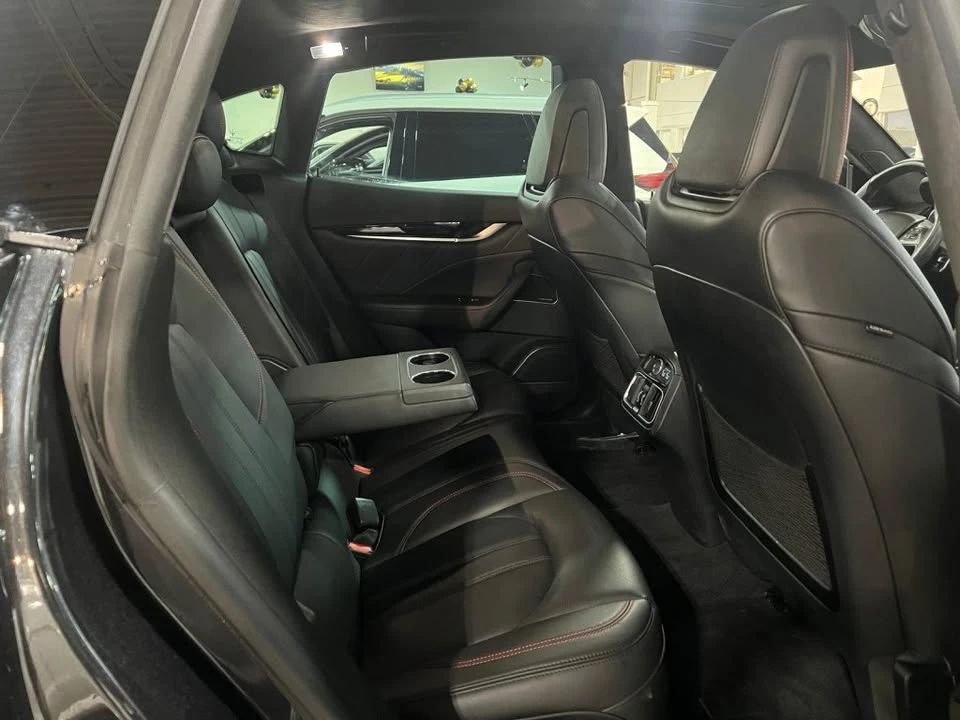 2022 Maserati Levante Modena - Image 10 of 17