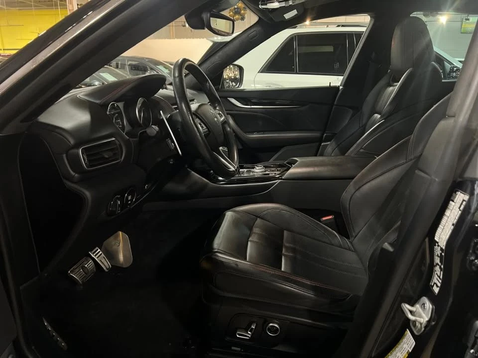 2022 Maserati Levante Modena - Image 9 of 17