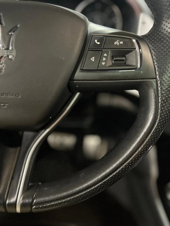 2022 Maserati Levante Modena - Image 14 of 17