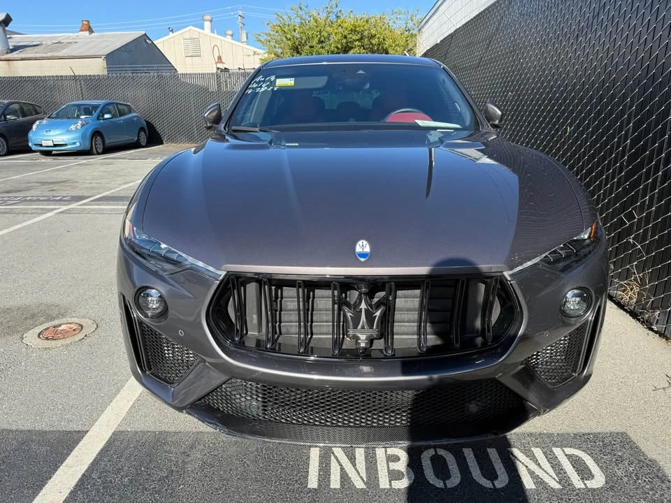 2022 Maserati Levante Modena - Image 2 of 5