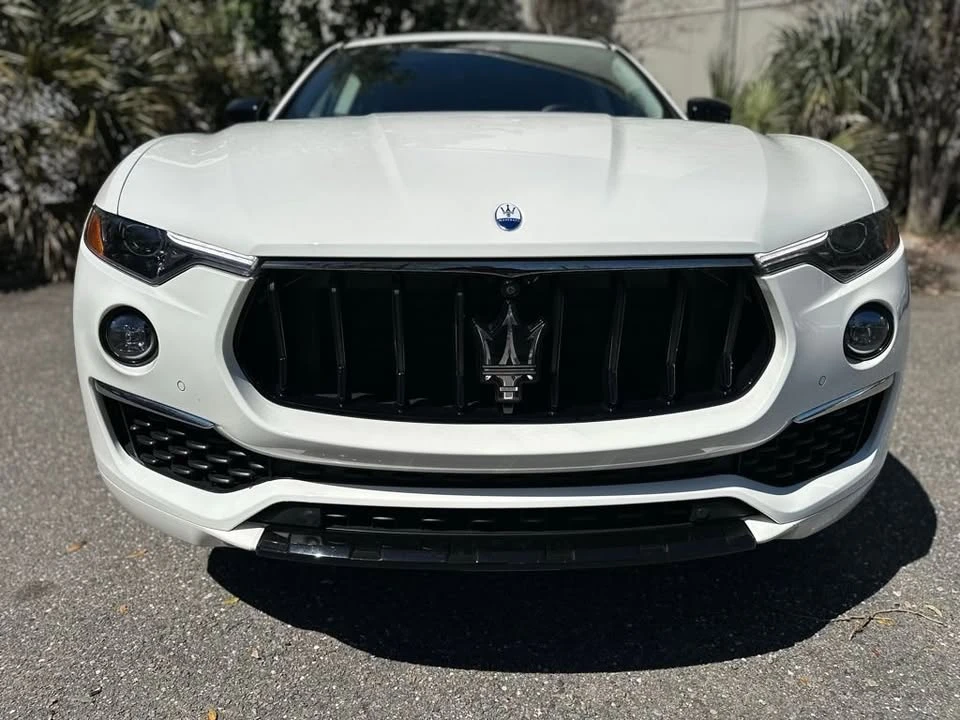 2022 Maserati Levante - Image 3 of 17