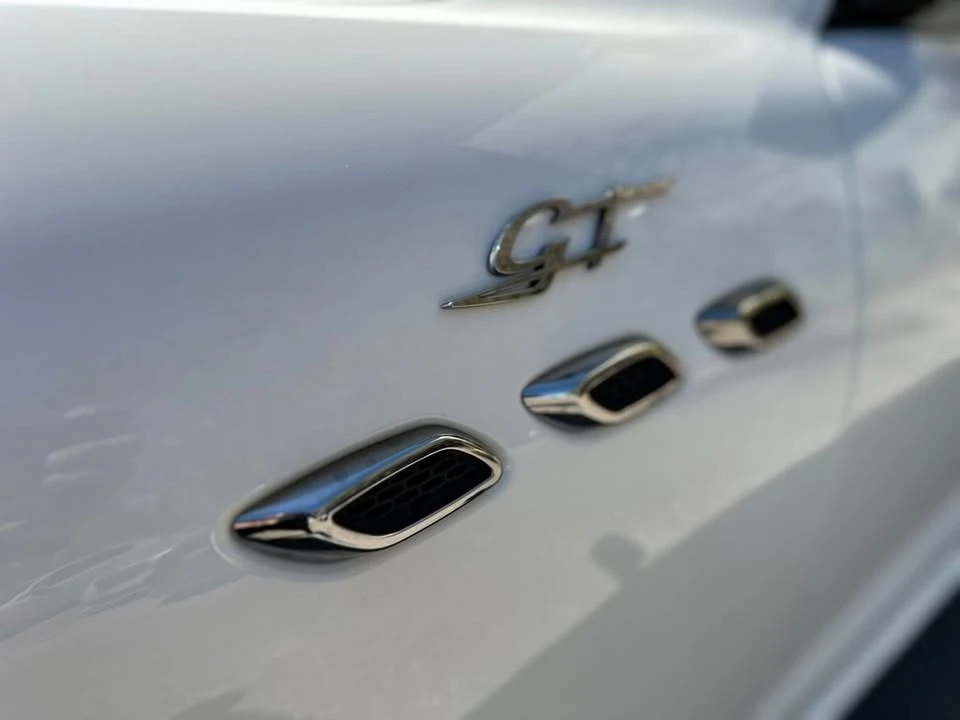 2022 Maserati Levante - Image 14 of 17