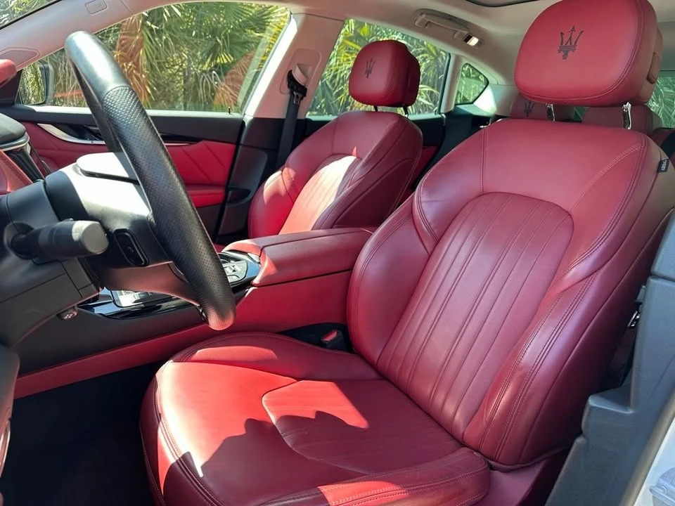 2022 Maserati Levante - Image 15 of 17