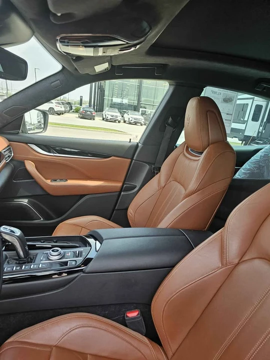 2022 Maserati Levante Modena - Image 11 of 14