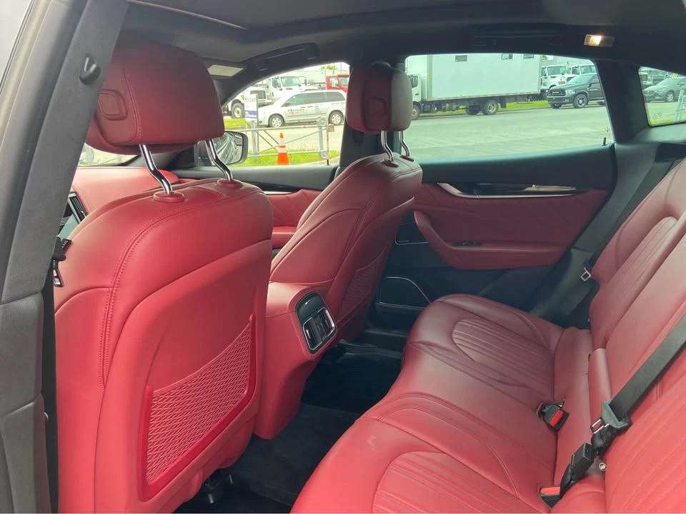 2022 Maserati Levante Modena - Image 10 of 18