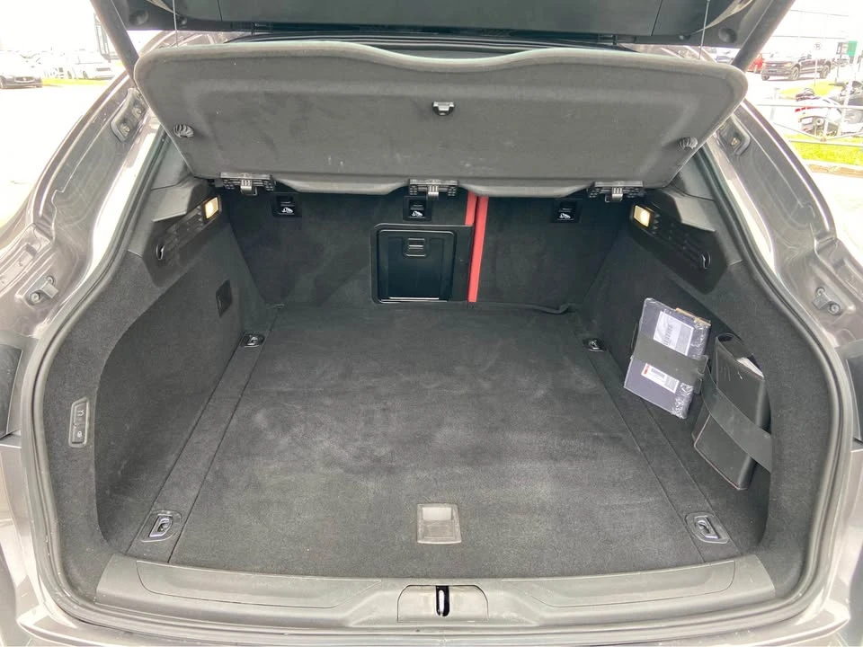 2022 Maserati Levante Modena - Image 12 of 18