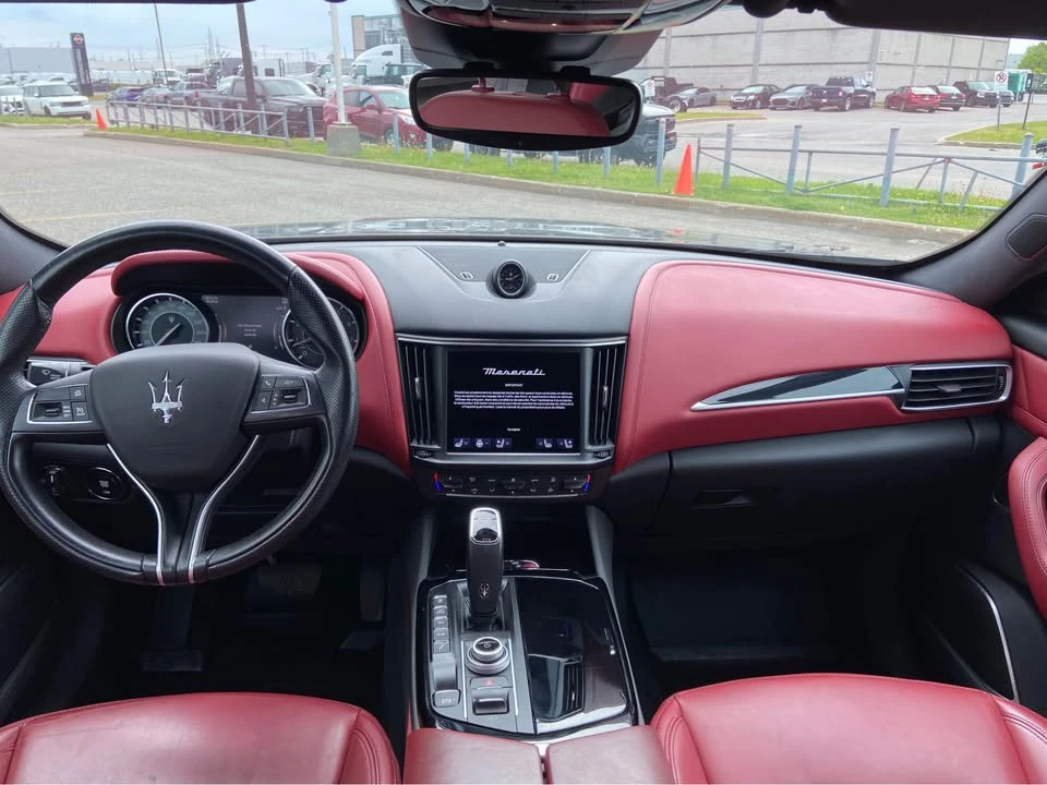 2022 Maserati Levante Modena - Image 11 of 18