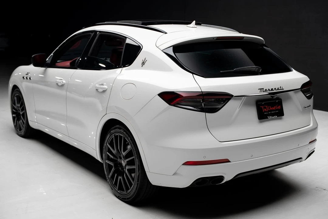 2022 Maserati Levante Modena - Image 26 of 31