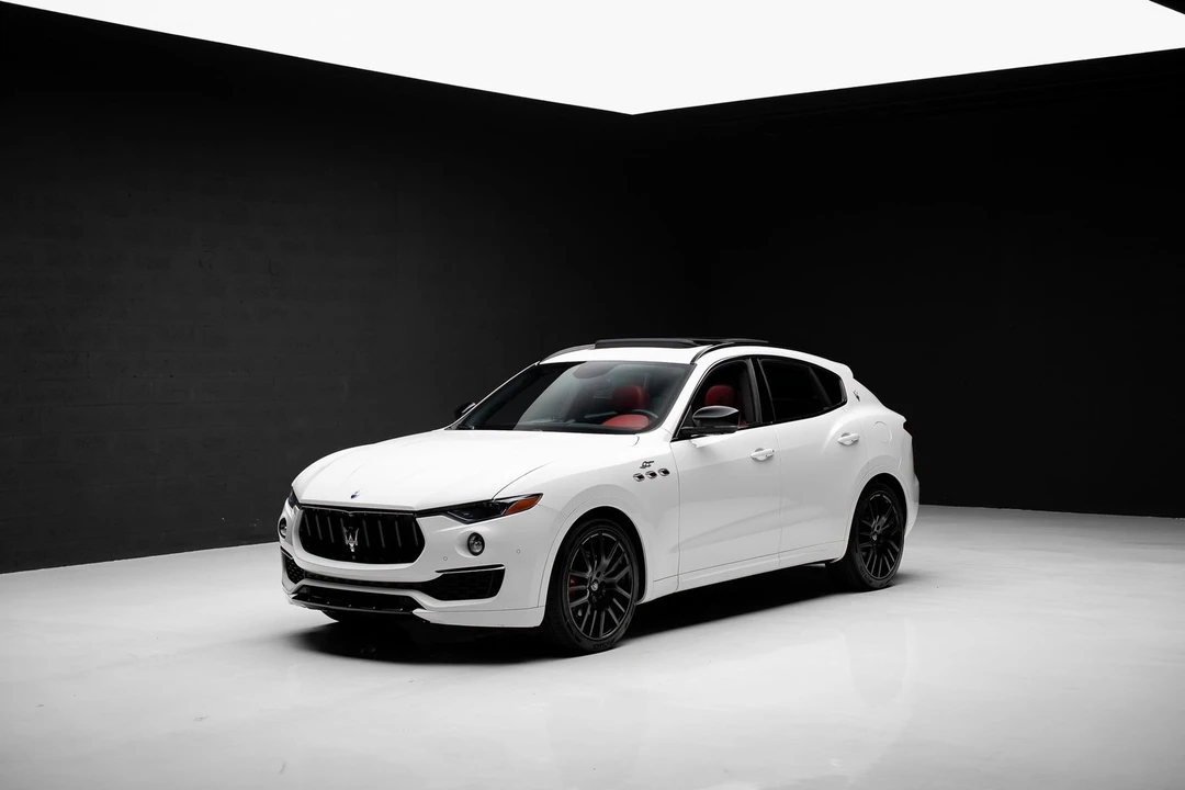 2022 Maserati Levante Modena - Image 4 of 31