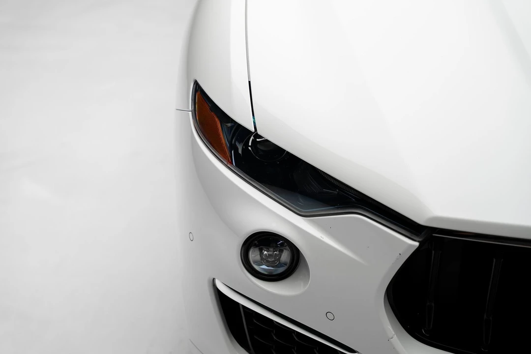 2022 Maserati Levante Modena - Image 12 of 31