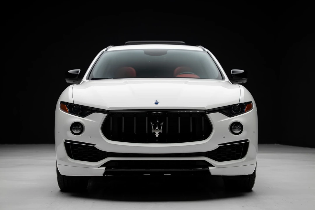2022 Maserati Levante Modena - Image 8 of 31