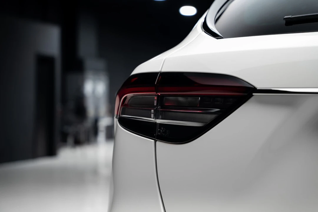 2022 Maserati Levante Modena - Image 30 of 31